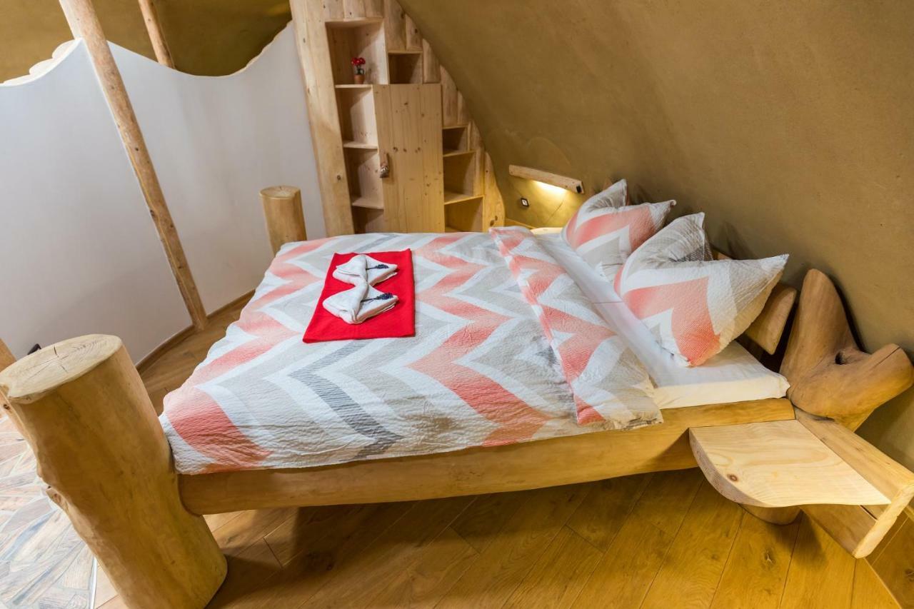 Apartma Zemljanka Ljutomer Eksteriør billede